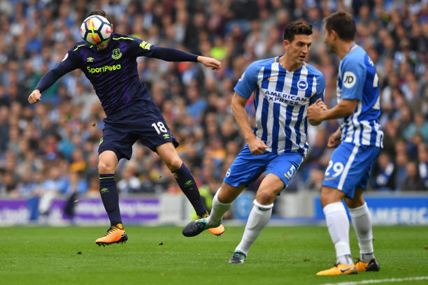 守严密的球 守严密的球